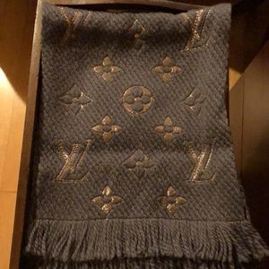 Louis Vuitton logomania Shine Scarf -